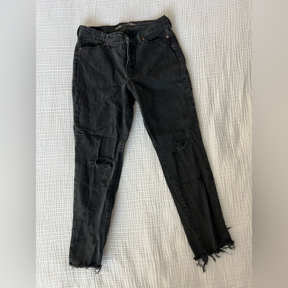 Old Navy Women's Black Ripped Skinny Jeans